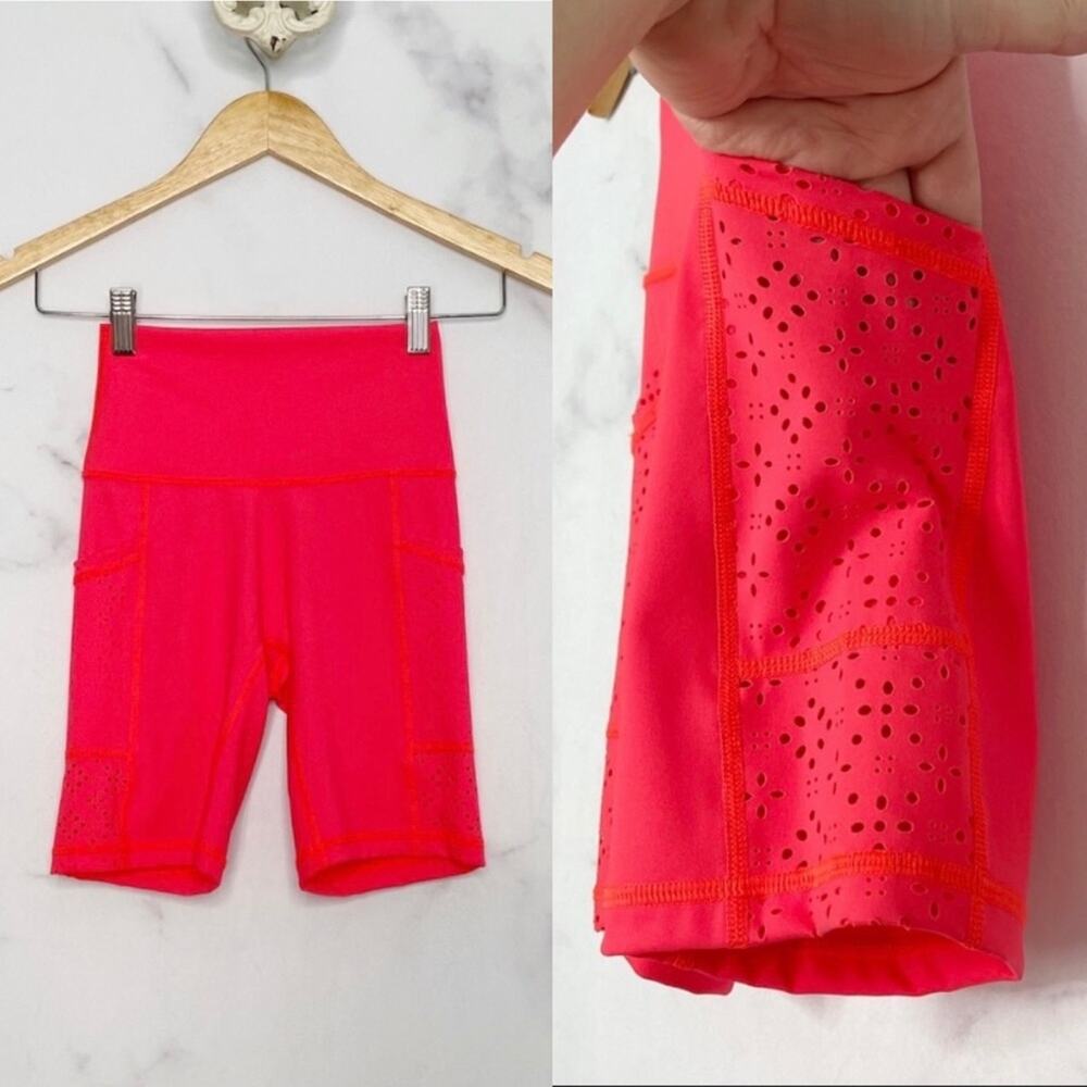 Aerie Chill Play Move Bike Shorts Neon Coral Laser Cut Activewear Gym Size XS